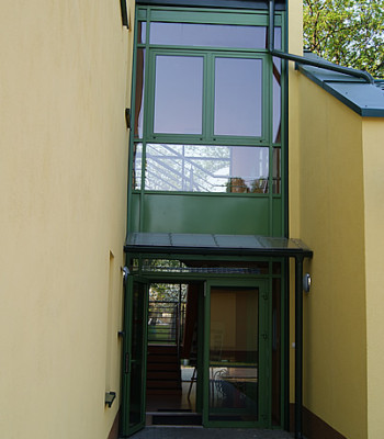 Fasada aluminiowa DPS w Wiśniowej Górze