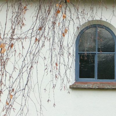 okna łukowe - charakterystyka i właściwości