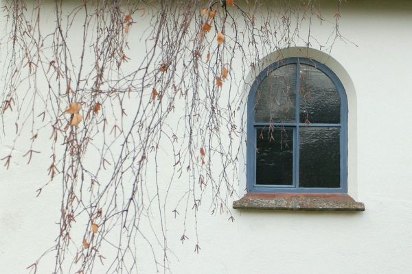 okna łukowe - charakterystyka i właściwości